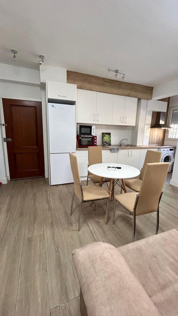 Piso Compartido Delyrent Acosta Hostel Jaén Kültér fotó